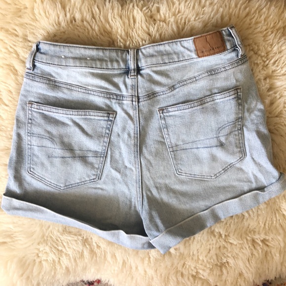 SOLD - American Eagle Stretch Mom Short - Picture 2 of 9